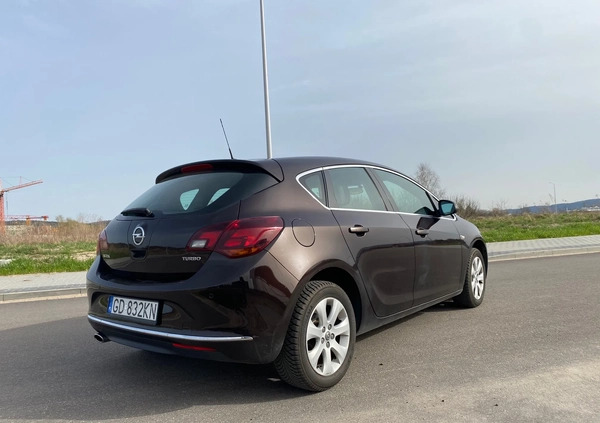 Opel Astra cena 33500 przebieg: 184700, rok produkcji 2015 z Rumia małe 46